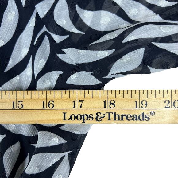 Monochrome Palm Print Flutter Sleeve Blouse S | Black Ivory Resort Editorial Top - Picture 9 of 12